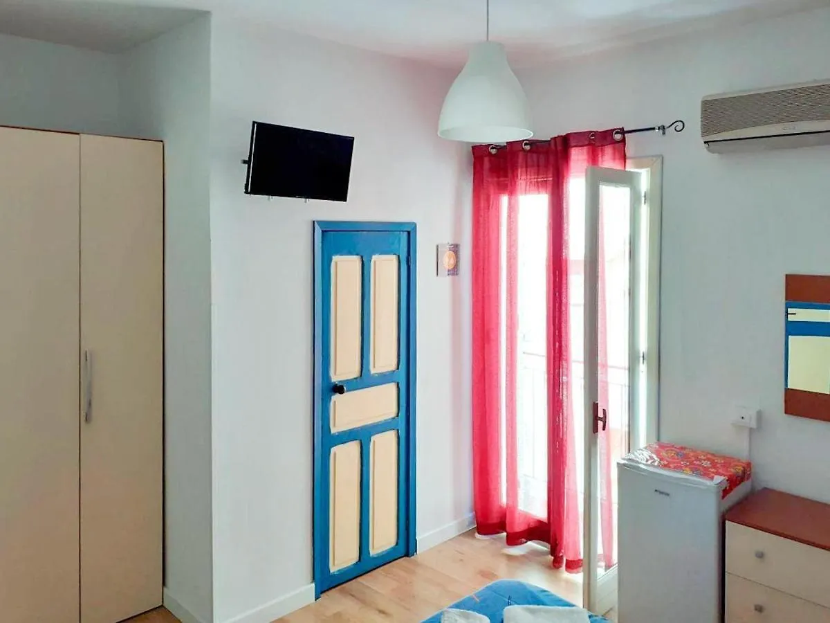 Don Vito'S Apartments كاستيلاّماري ديل غو إيطاليا